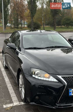 Кабриолет Lexus IS 2009 в 