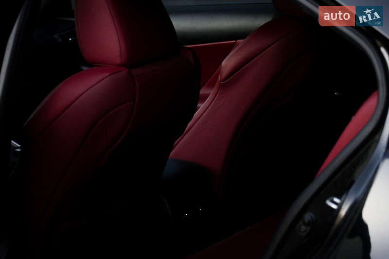 Седан Lexus IS 2014 в Ивано-Франковске фото 19 Седан Lexus IS 2014 в Ивано-Франковске