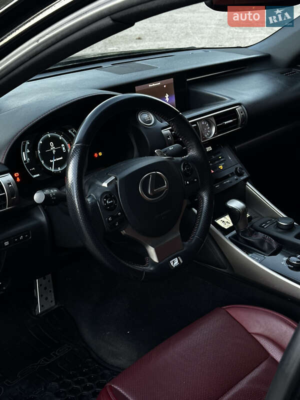 Седан Lexus IS 2014 в Ивано-Франковске фото 29 Седан Lexus IS 2014 в Ивано-Франковске