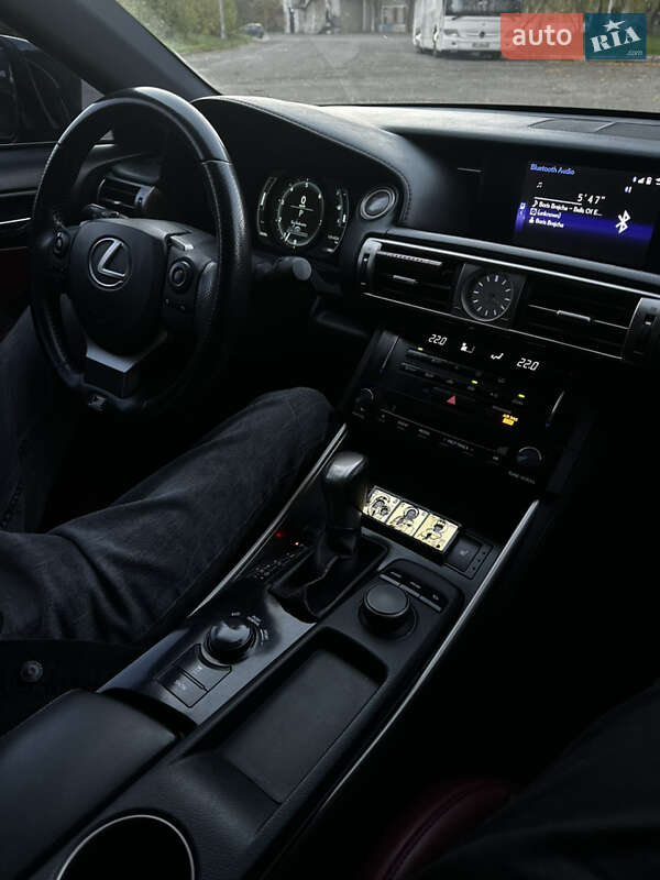 Седан Lexus IS 2014 в Ивано-Франковске фото 27 Седан Lexus IS 2014 в Ивано-Франковске