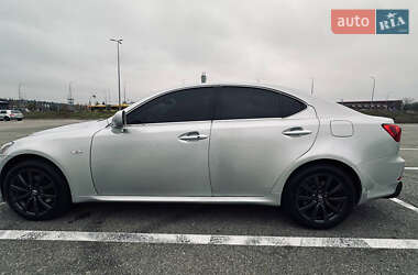 Седан Lexus IS 2006 в  фото 5 Седан Lexus IS 2006 в