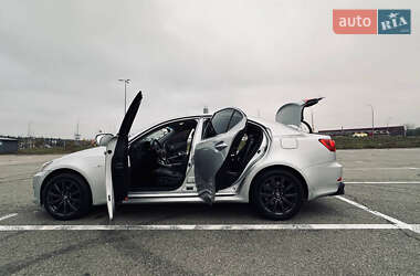 Седан Lexus IS 2006 в  фото 17 Седан Lexus IS 2006 в
