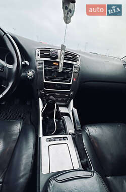 Седан Lexus IS 2006 в  фото 29 Седан Lexus IS 2006 в