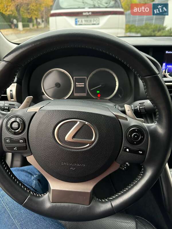 Седан Lexus IS 2013 в Киеве