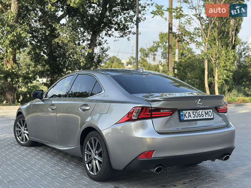 Седан Lexus IS 2014 в Кропивницком фото 10 Седан Lexus IS 2014 в Кропивницком