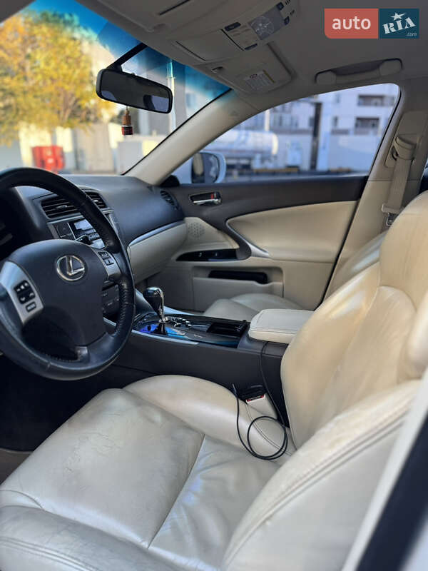 Седан Lexus IS 2011 в Одессе фото 8 Седан Lexus IS 2011 в Одессе
