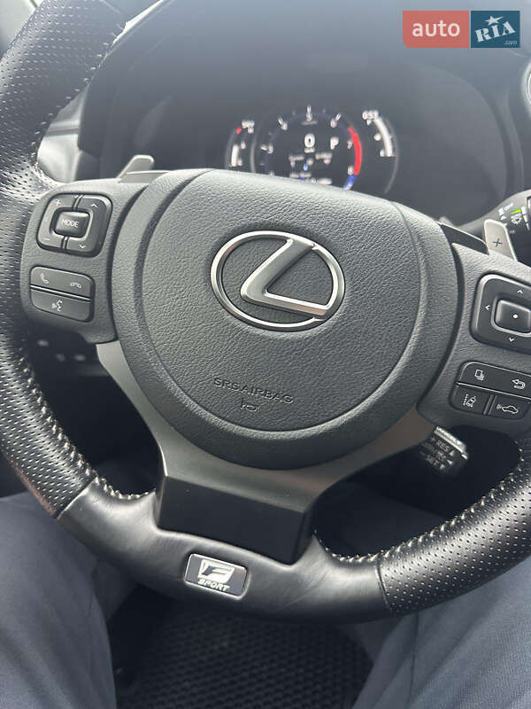 Седан Lexus IS 2022 в Днепре