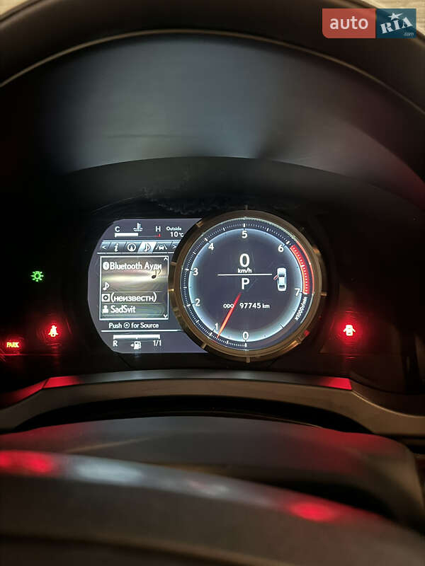 Седан Lexus IS 2017 в Киеве фото 12 Седан Lexus IS 2017 в Киеве