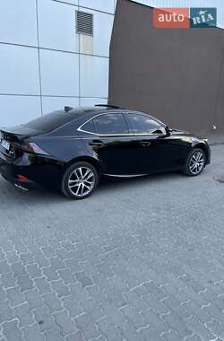 Седан Lexus IS 2020 в Львові