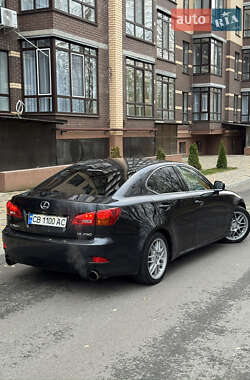 Седан Lexus IS 2005 в Чернигове