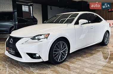 Седан Lexus IS 2015 в Києві