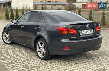 Седан Lexus IS 2007 в Турці