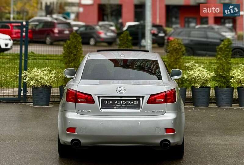 Седан Lexus IS 2007 в Києві фото 12 Седан Lexus IS 2007 в Києві