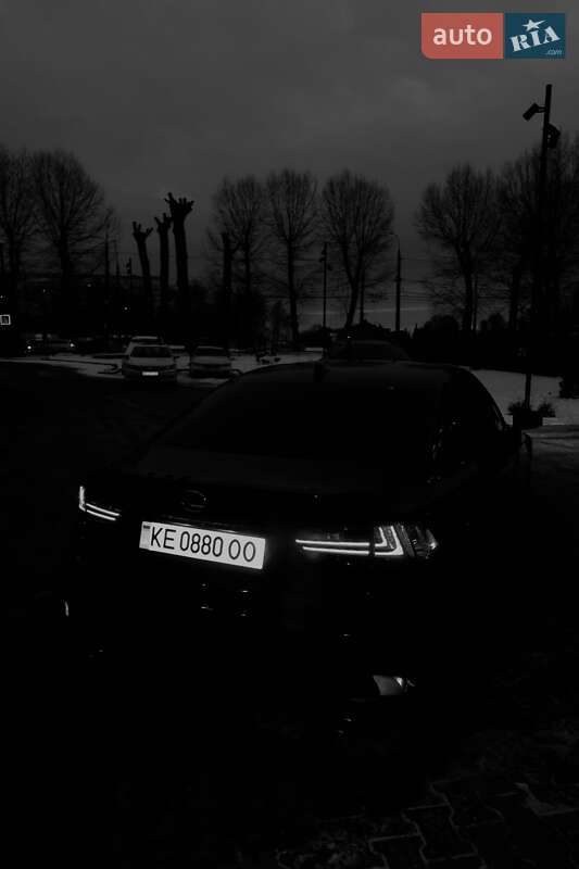 Седан Lexus IS 2013 в Хмельницькому