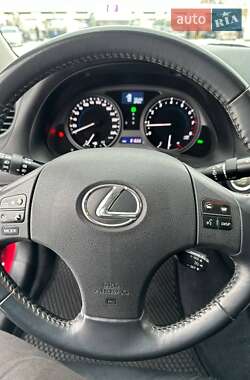 Седан Lexus IS 2010 в Киеве