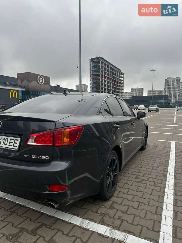 Седан Lexus IS 2010 в Києві фото 10 Седан Lexus IS 2010 в Києві