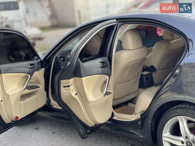 Седан Lexus IS 2006 в Тернополі фото 40 Седан Lexus IS 2006 в Тернополі
