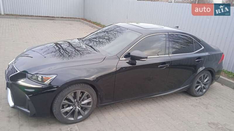 Седан Lexus IS 2016 в Сумах фото 6 Седан Lexus IS 2016 в Сумах