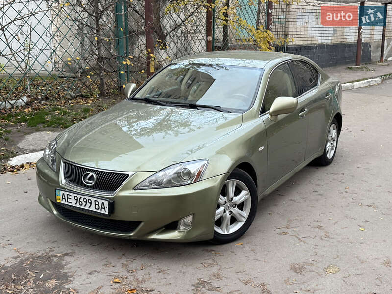 Седан Lexus IS 2006 в Днепре