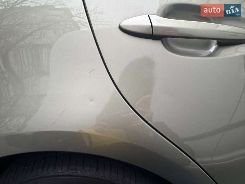 Седан Lexus IS 2006 в Днепре