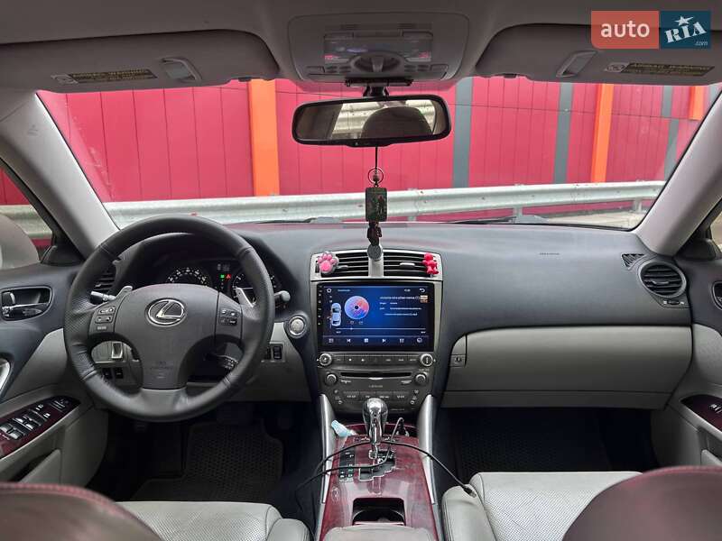 Седан Lexus IS 2008 в Києві фото 13 Седан Lexus IS 2008 в Києві