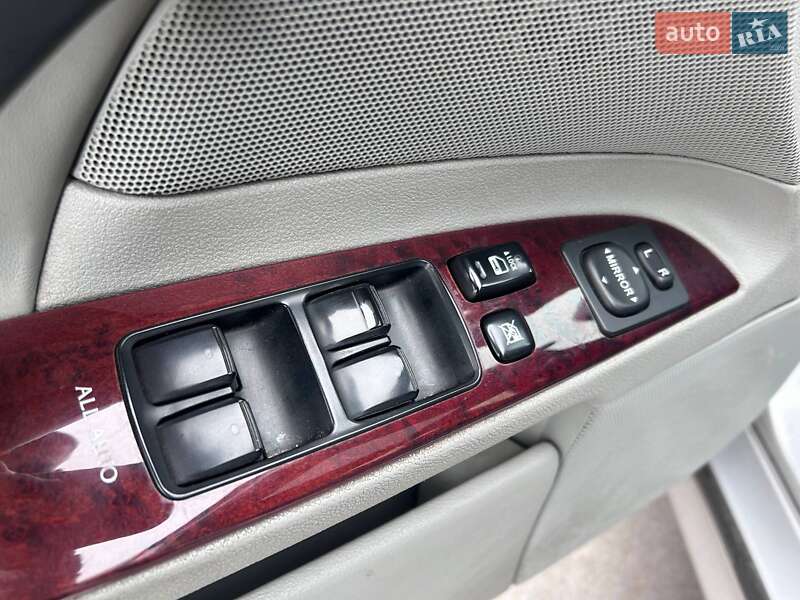 Седан Lexus IS 2008 в Києві фото 18 Седан Lexus IS 2008 в Києві