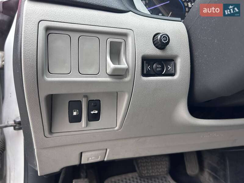 Седан Lexus IS 2008 в Києві фото 19 Седан Lexus IS 2008 в Києві