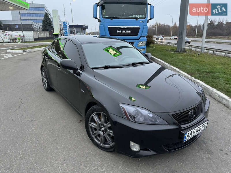 Седан Lexus IS 2007 в Києві