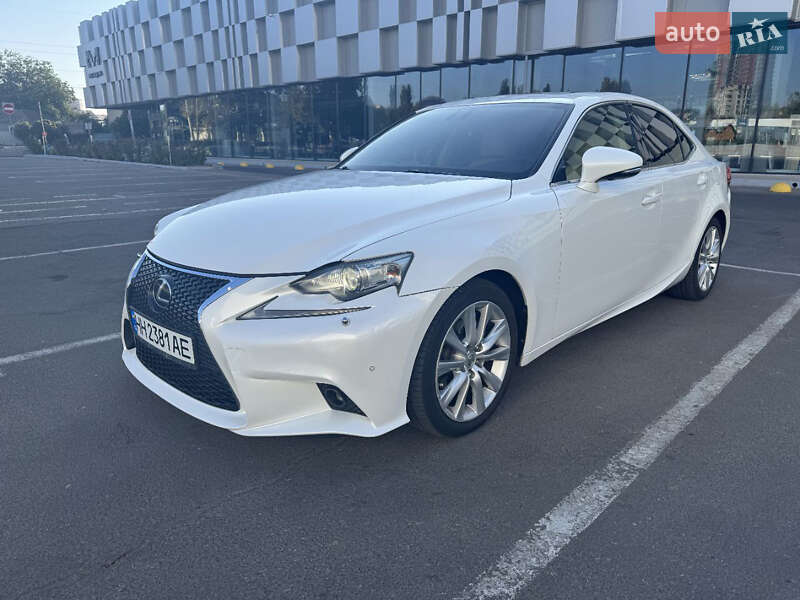 Седан Lexus IS 2013 в Одесі