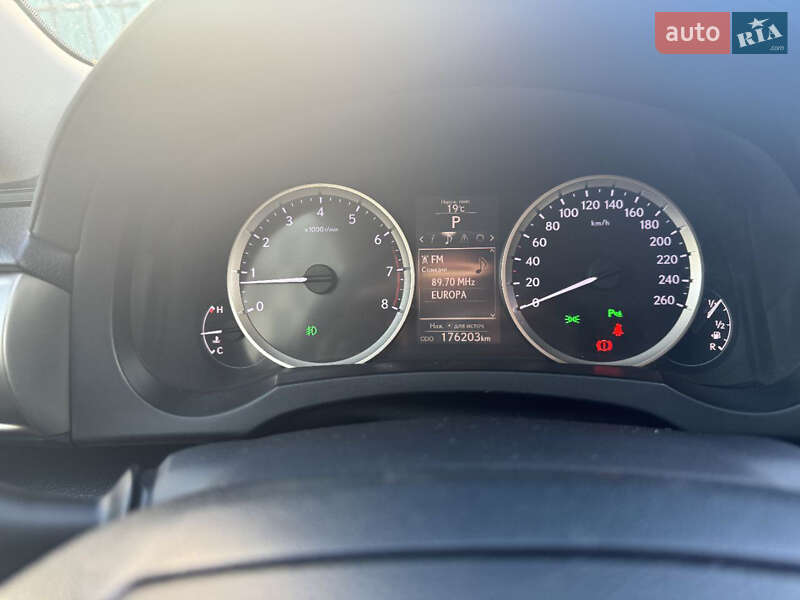 Седан Lexus IS 2013 в Одесі