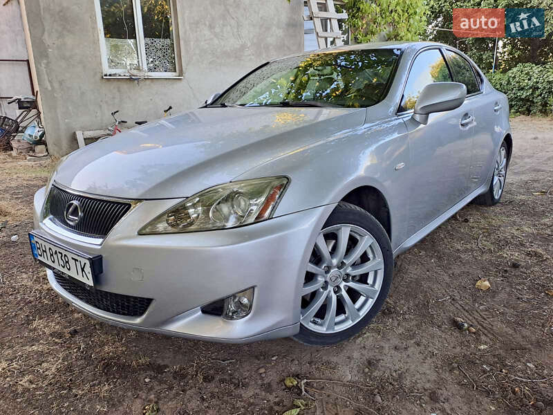 Седан Lexus IS 2005 в Одессе