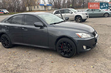 Седан Lexus IS 2005 в Павлограді