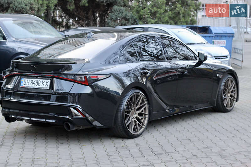 Седан Lexus IS 2021 в Одессе