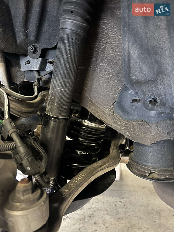 Седан Lexus IS 2021 в Одессе