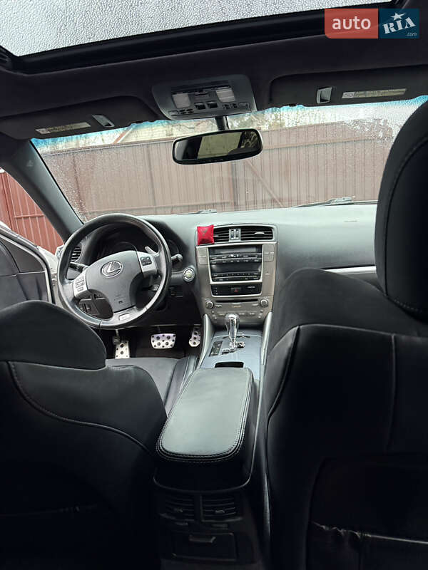 Седан Lexus IS 2012 в Борисполі фото 7 Седан Lexus IS 2012 в Борисполі