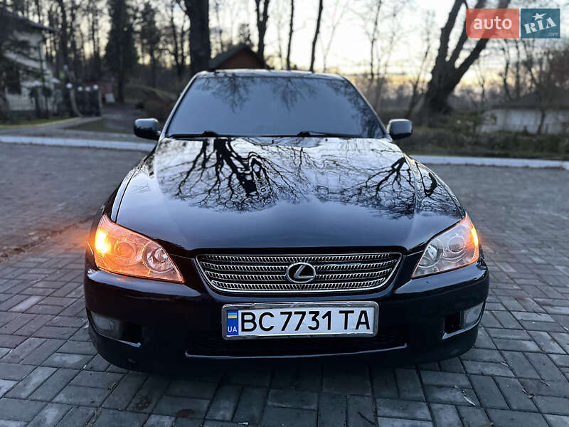 Седан Lexus IS 2003 в Дрогобичі фото 2 Седан Lexus IS 2003 в Дрогобичі