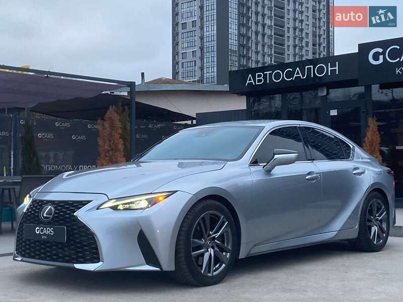 Lexus IS 2021 Lexus IS 2021