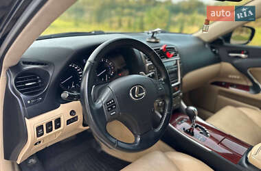 Седан Lexus IS 2006 в Ивано-Франковске