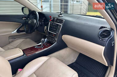 Седан Lexus IS 2006 в Ивано-Франковске