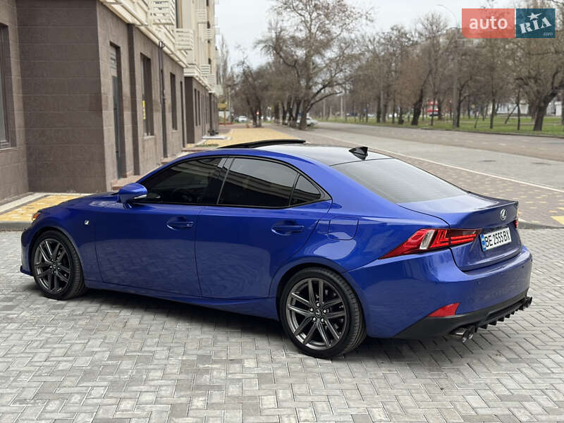 Седан Lexus IS 2014 в Миколаєві