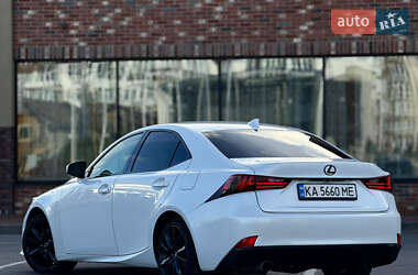 Седан Lexus IS 2014 в Києві