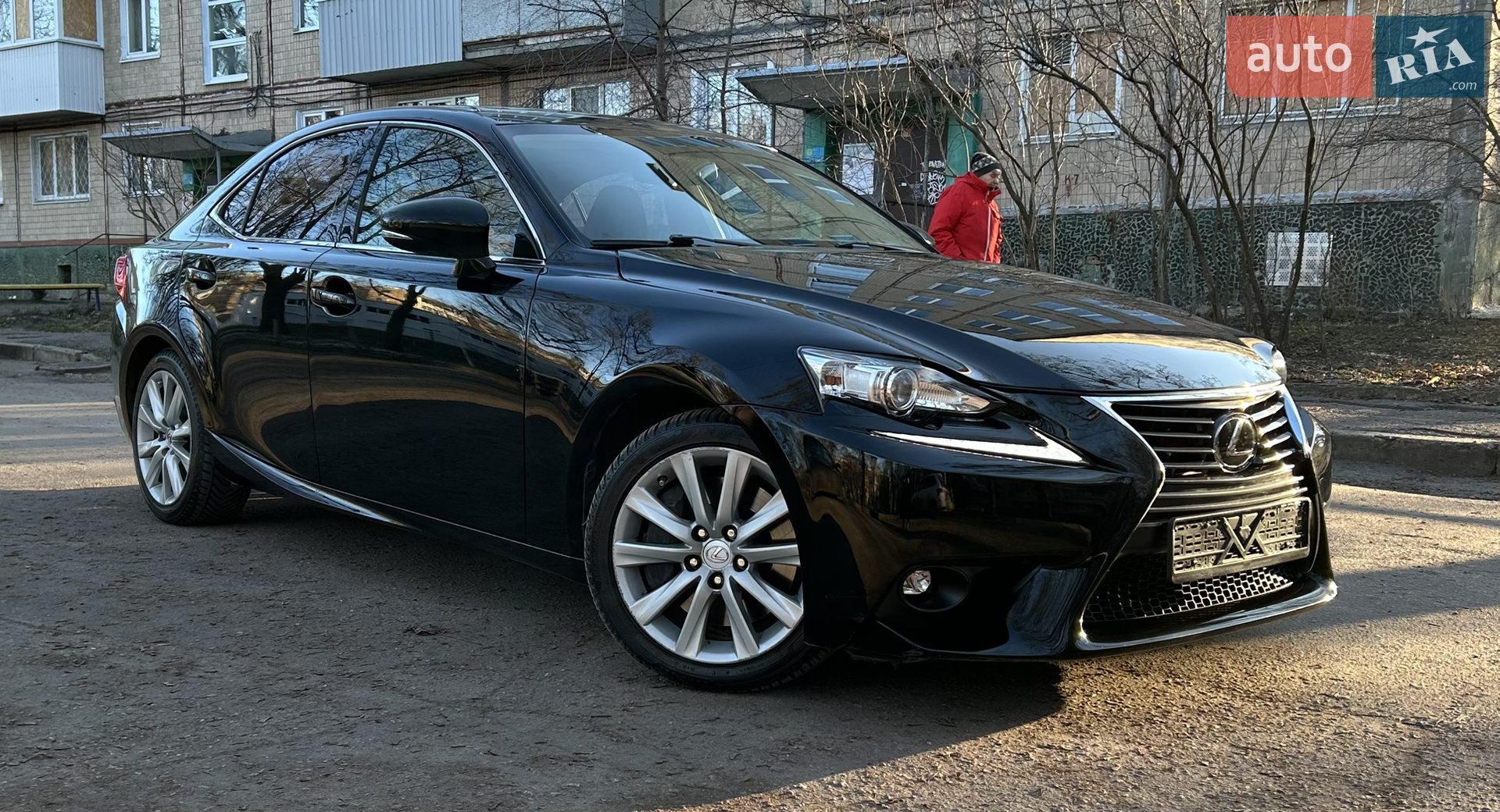 2015 Lexus IS - мініатюра 10