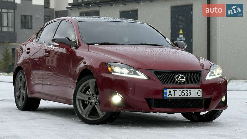 Седан Lexus IS 2013 в Івано-Франківську