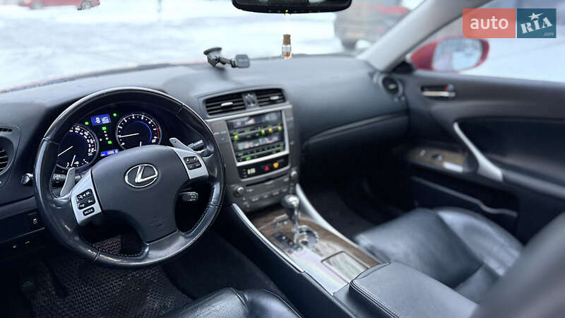 Седан Lexus IS 2013 в Івано-Франківську