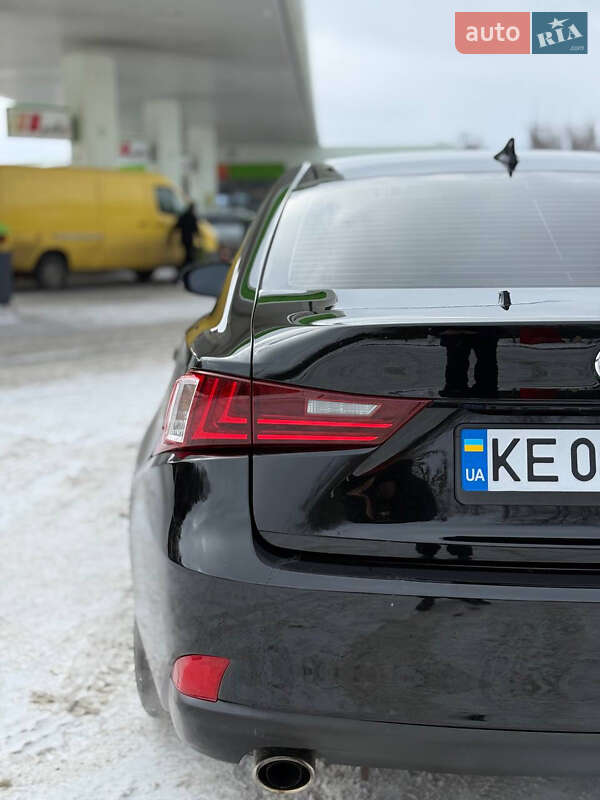 Седан Lexus IS 2013 в Днепре