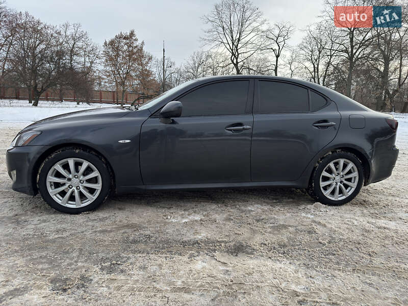 Седан Lexus IS 2007 в Киеве