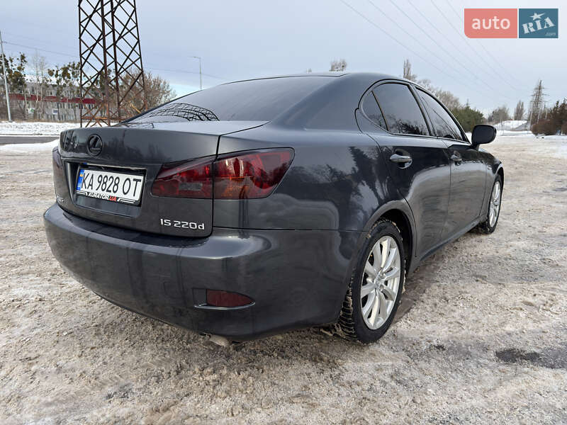 Седан Lexus IS 2007 в Киеве