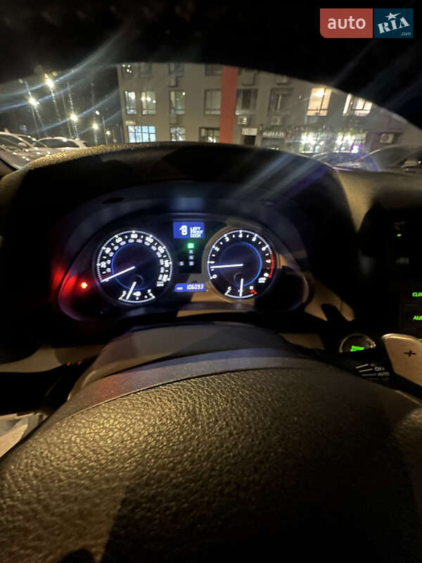 Седан Lexus IS 2008 в Киеве