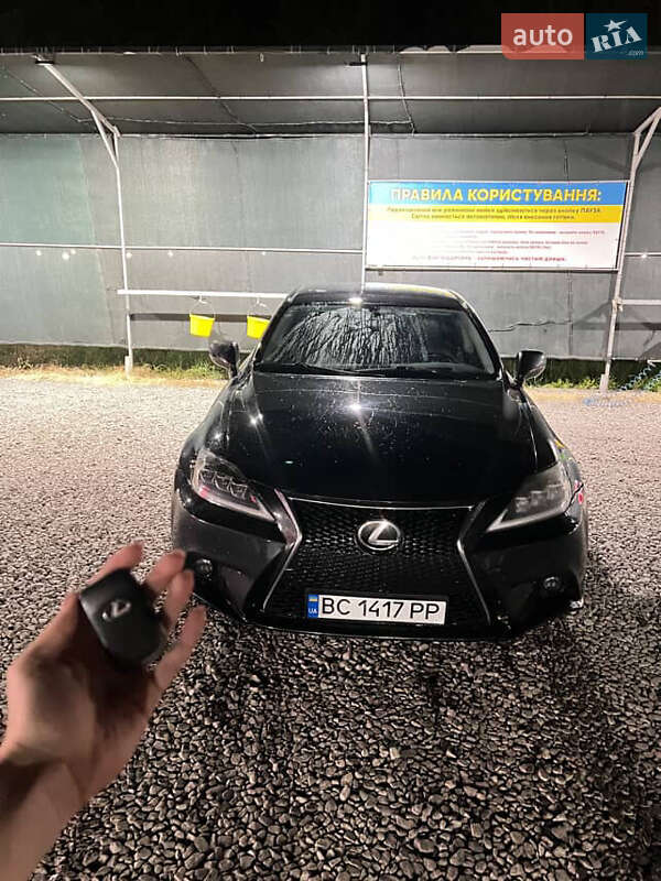 Седан Lexus IS 2007 в Гайсине