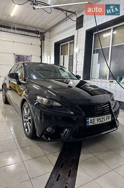 Седан Lexus IS 2013 в Никополе